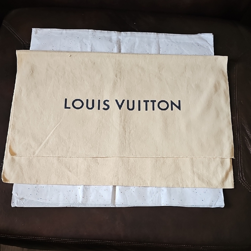 Louis Vuitton Dust Bag Cream